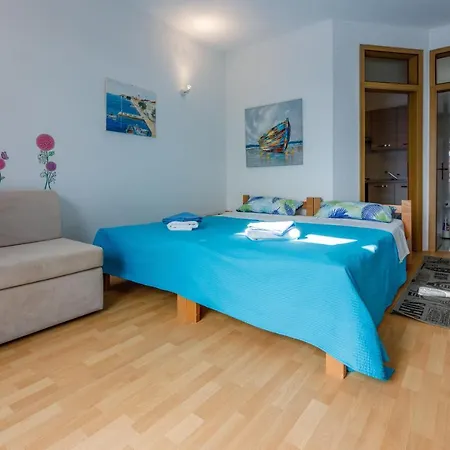 Budzyn Apartment Novi Vinodolski